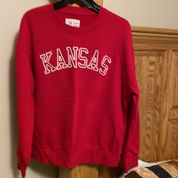 Red KANSAS sweatshirt size L 1897 brand - Picture 6 of 8